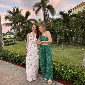 Charlie Holiday Piper top & Addison pant Set in Women’s 6, medium